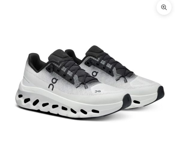 On Cloudtilt Women Sneakers