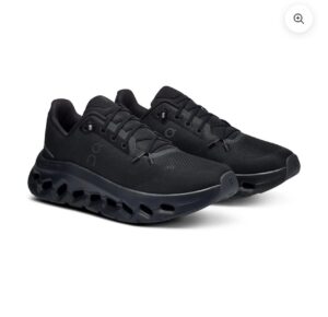 On CloudLeap Women Sneakers